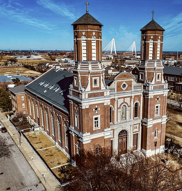 Discovery of the hictoric city of Saint-Louis